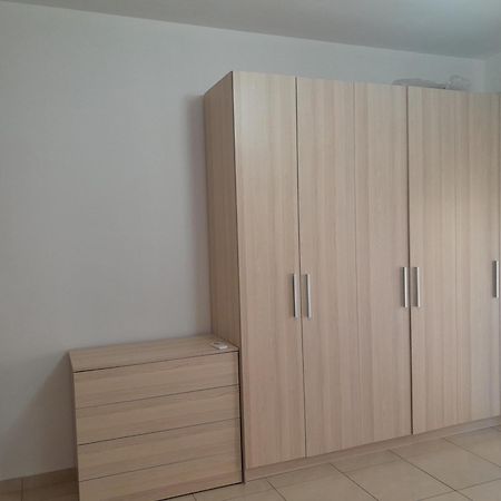 Comfy City Center Apartment Shkoder Exterior photo